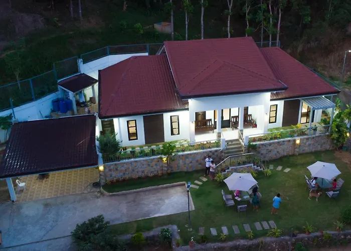 Maria Heights Uling