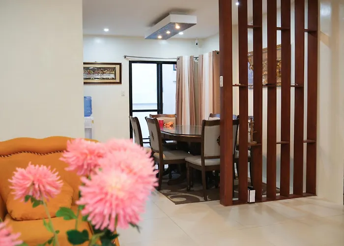 Maria Heights Aparthotel Uling